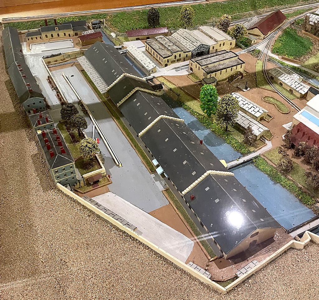 Maquette de la fonderie de canons à Nevers. (À l'exposition "400 ans de la Marine en Nivernais")