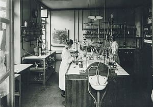 Les arômes de synthèse : un nouveau territoire pour l’alimentation. Le laboratoire de Prémery.